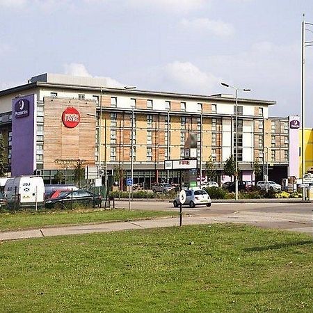 Premier Inn Watford - Croxley Green Dış mekan fotoğraf
